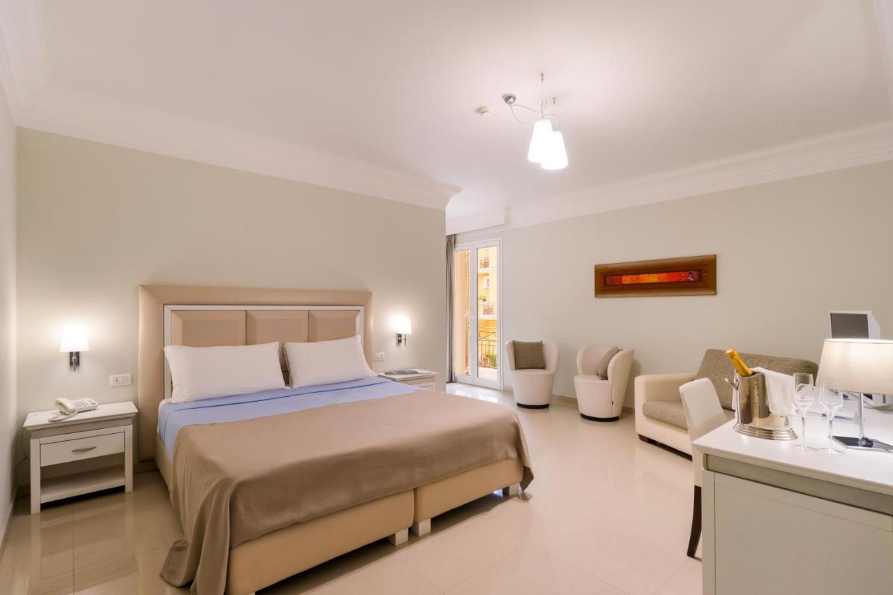 Victoria Palace Hotel & Zen Wellness Gallipoli Eksteriør billede